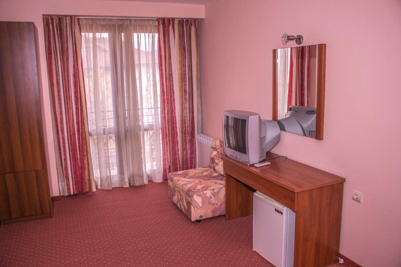 Стаи За Гости - Семейна Къща За Гости Ивел Bansko Exterior foto